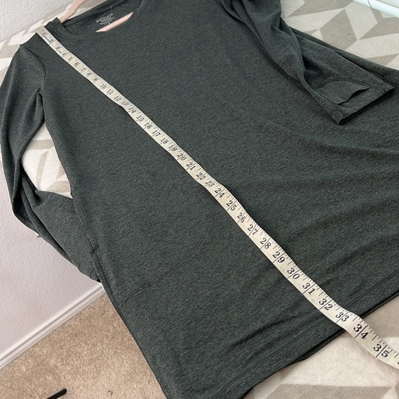 Athleta Uptempo Dress Heathered Grey size Small - Picture 7 of 7